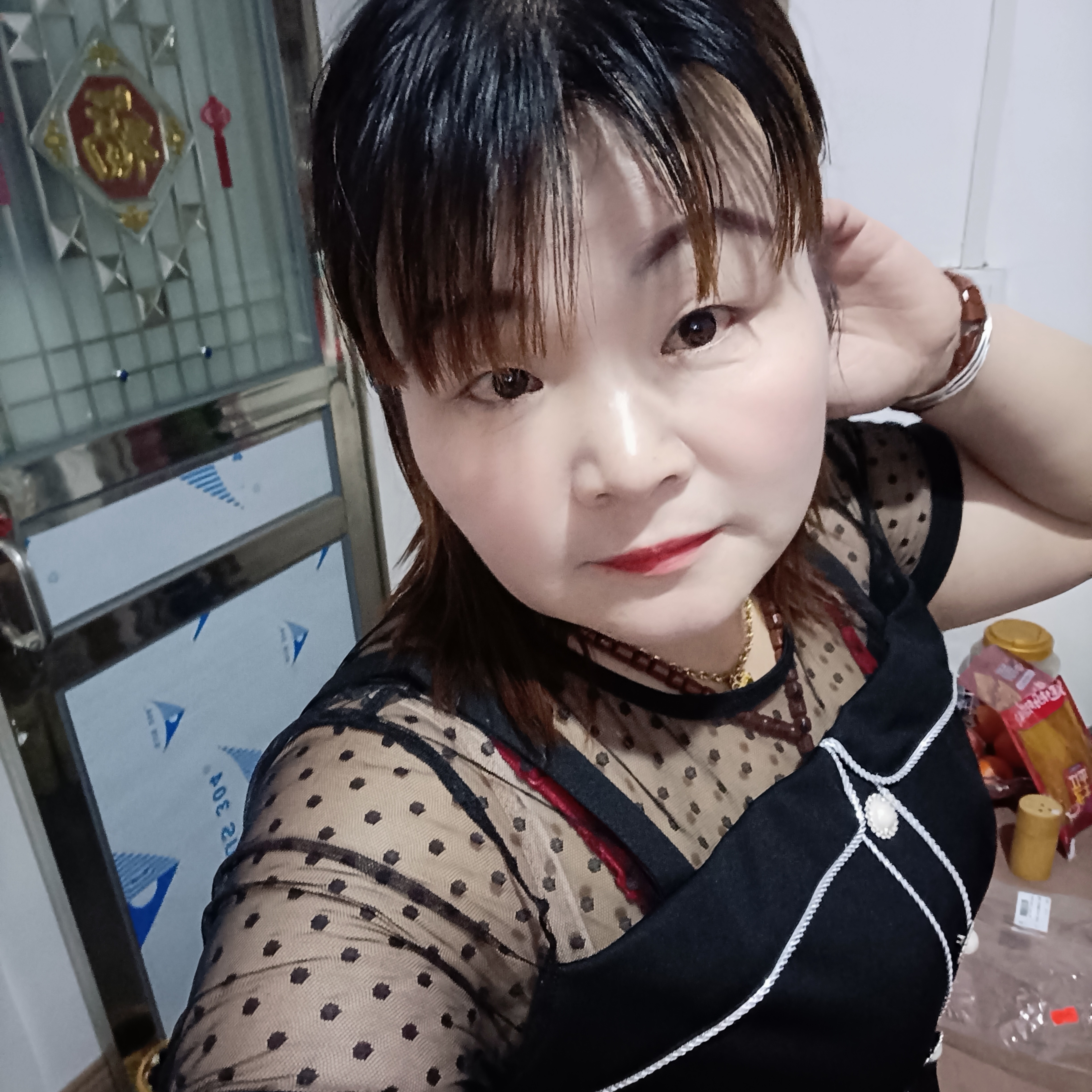 陌颜打妩媚的照片