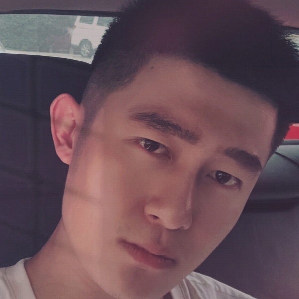 未曾深拥的照片