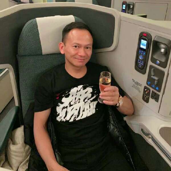 天道酬勤9998的照片