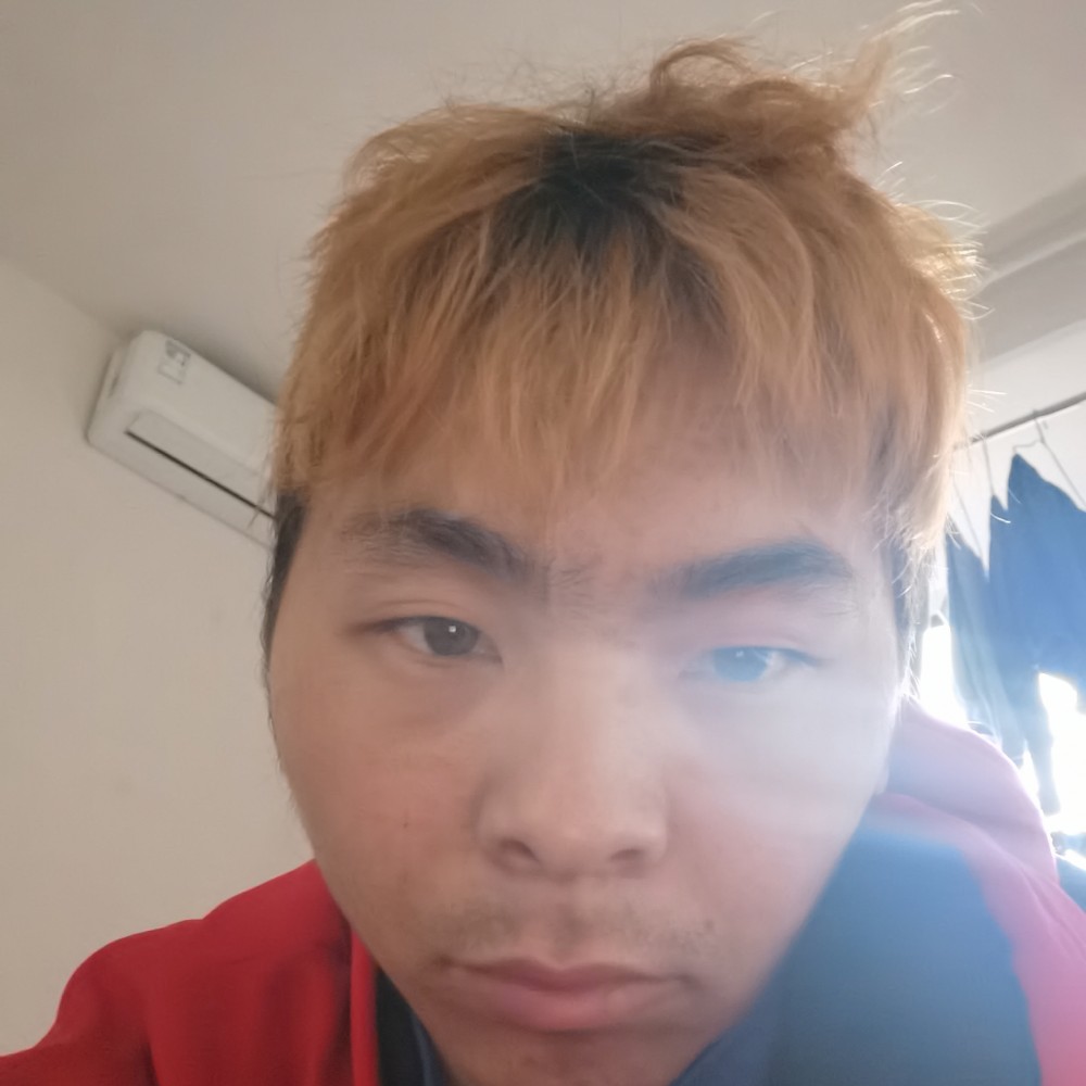 安详打大山的照片