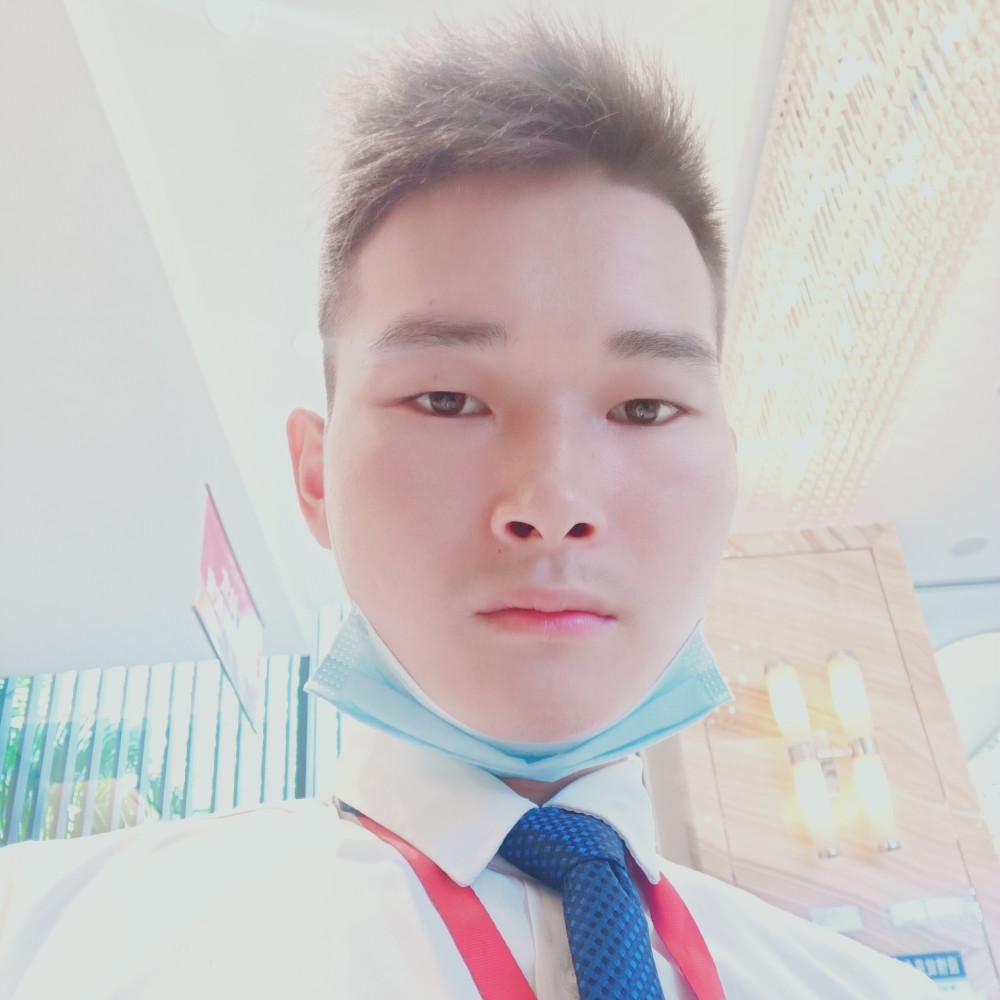 沉静倾心铃铛的照片