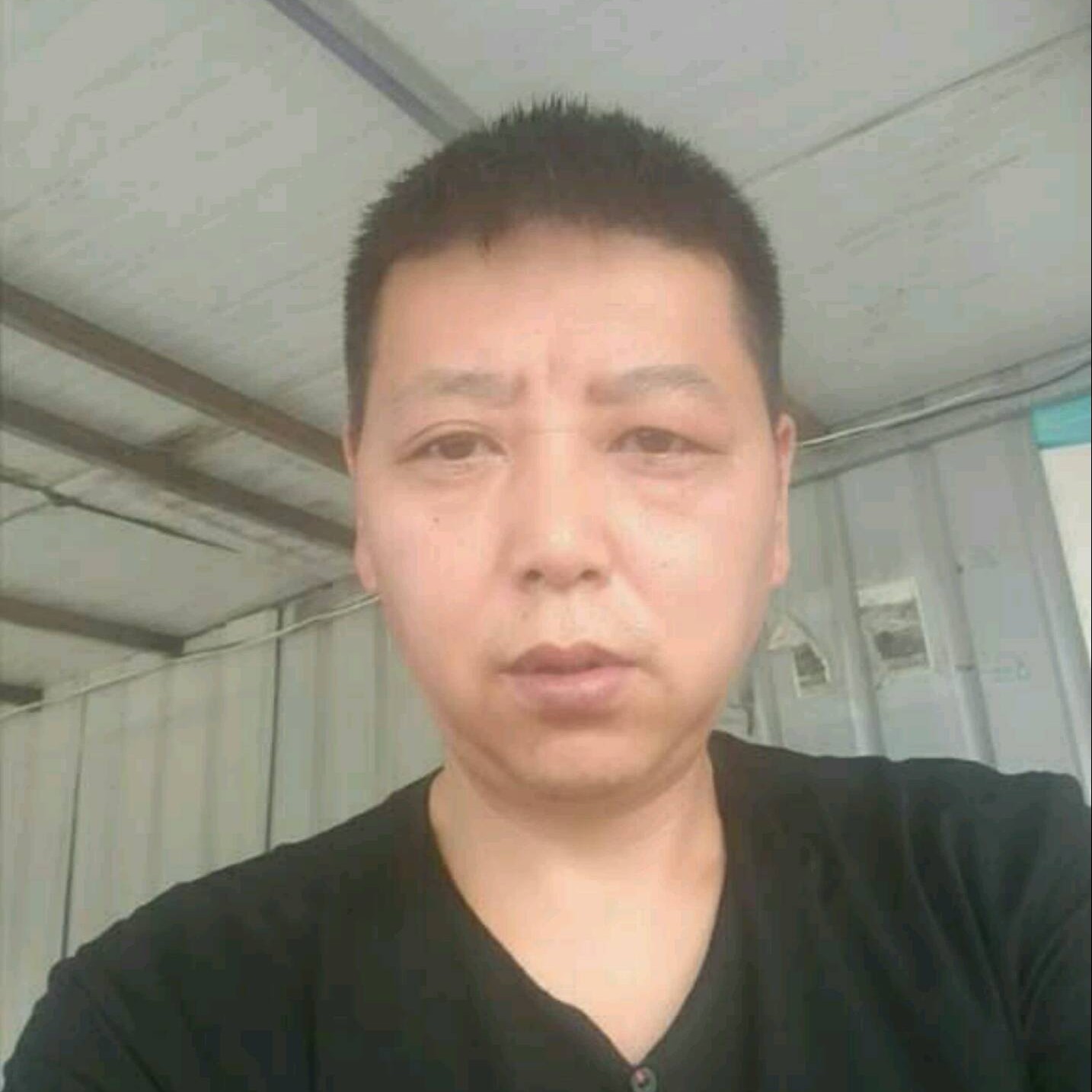 我就是要你的照片