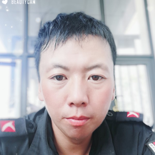 中心改变文静的照片