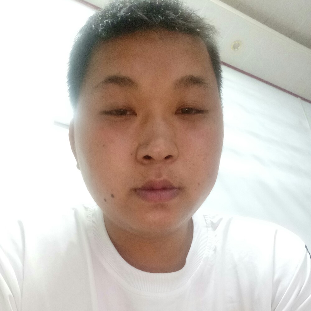 哎加班的照片
