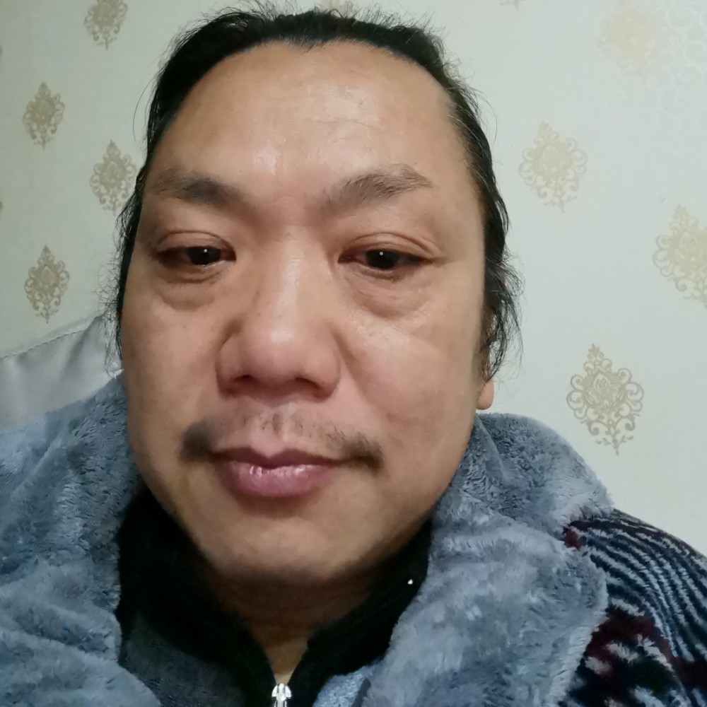 红尘邂逅甜美的照片
