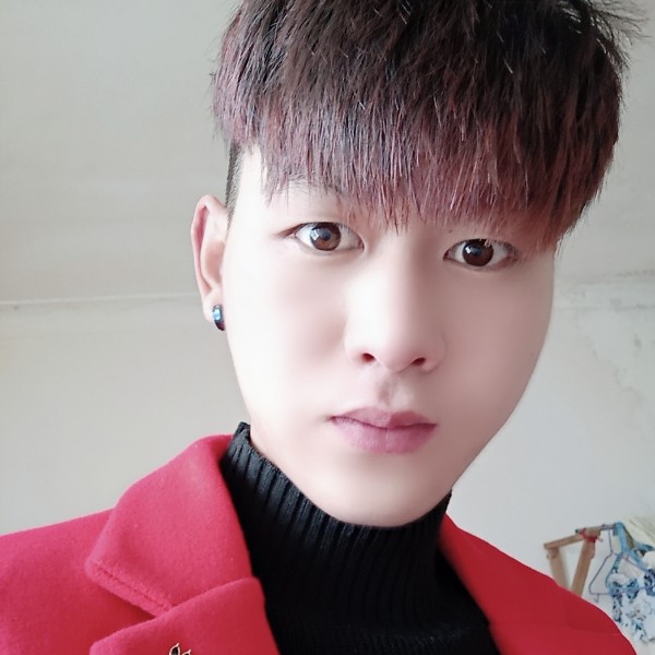 腼腆多么果汁的照片