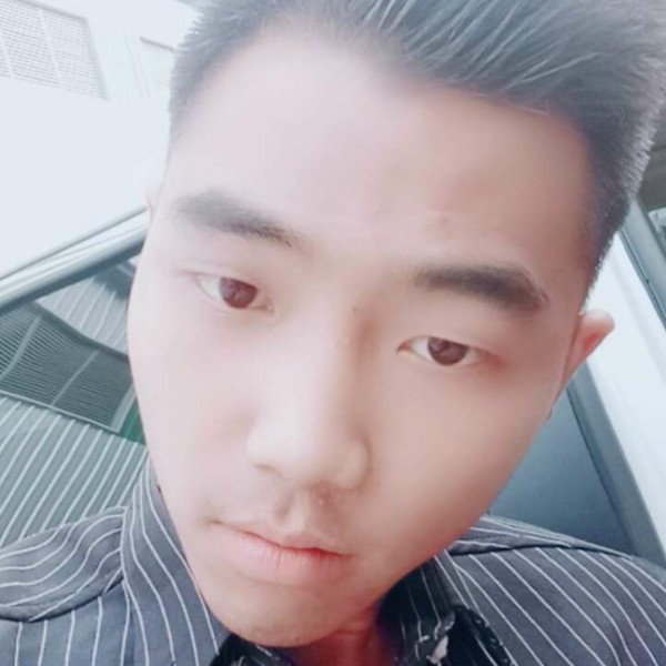 吾名魔帝♛的照片