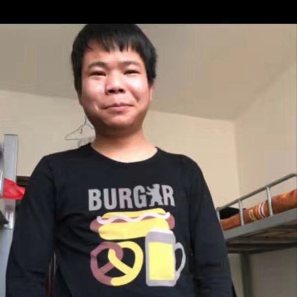 滑板迷离的照片