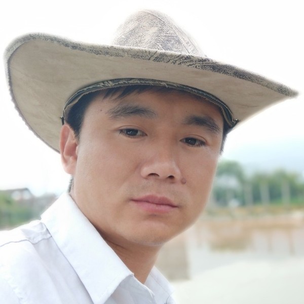 富民小哥的照片