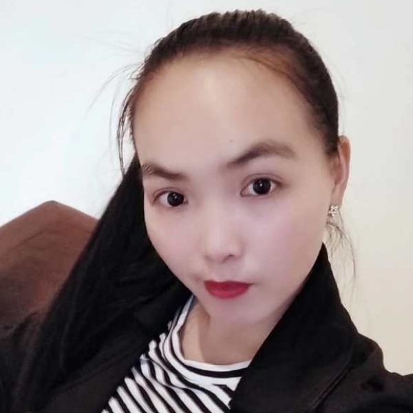 Ada璐的照片