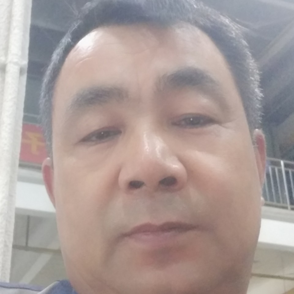 魔镜蹁跹单身的照片