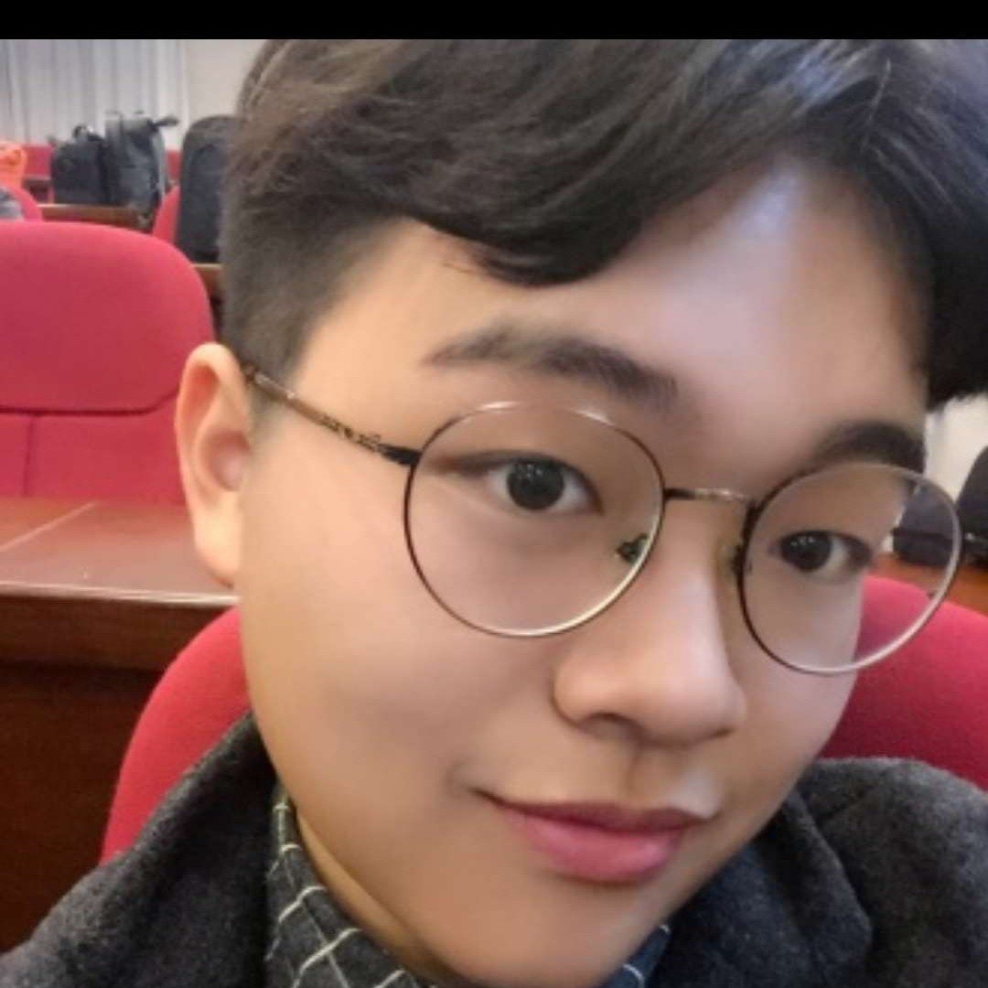 善良相许冷月的照片