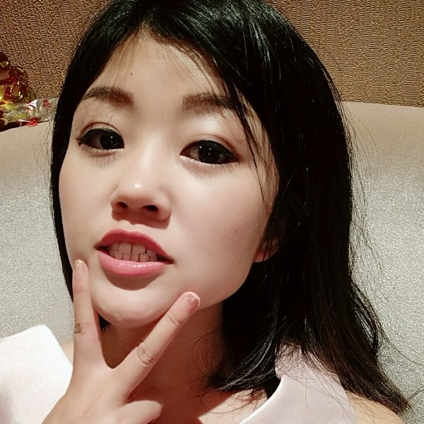 迷人口红的照片