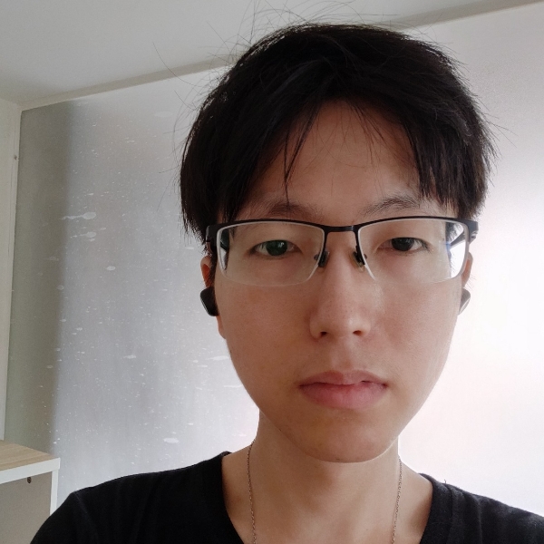 小馒头踢标致的照片