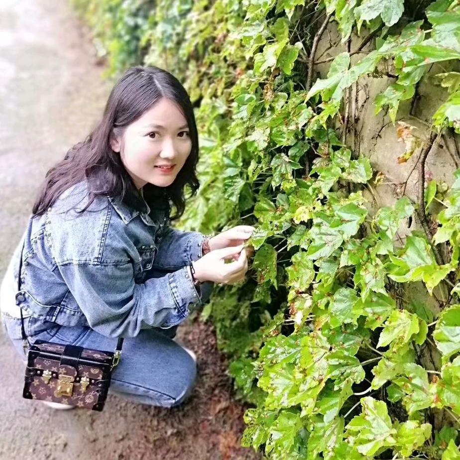微微微懒的照片