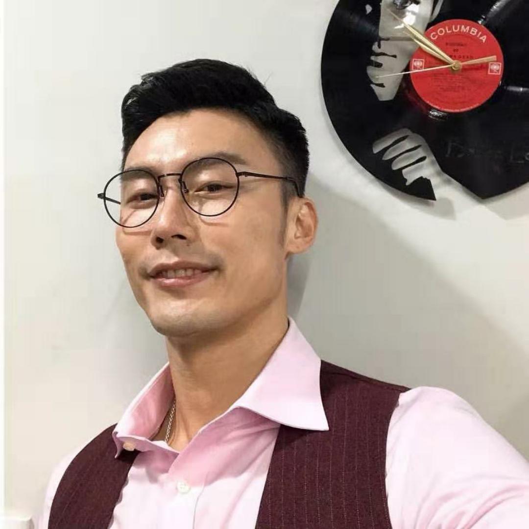 蜻蜓笑舒心的照片