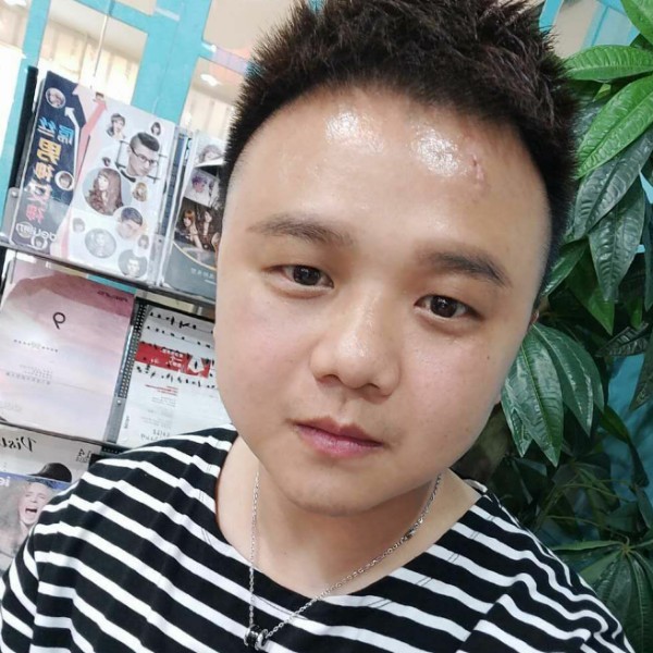 a浩宇的照片