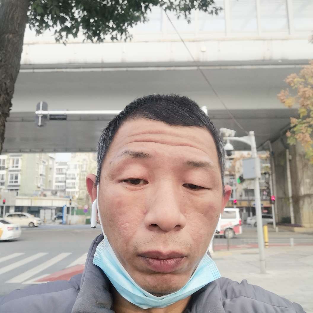 多情爱水壶的照片