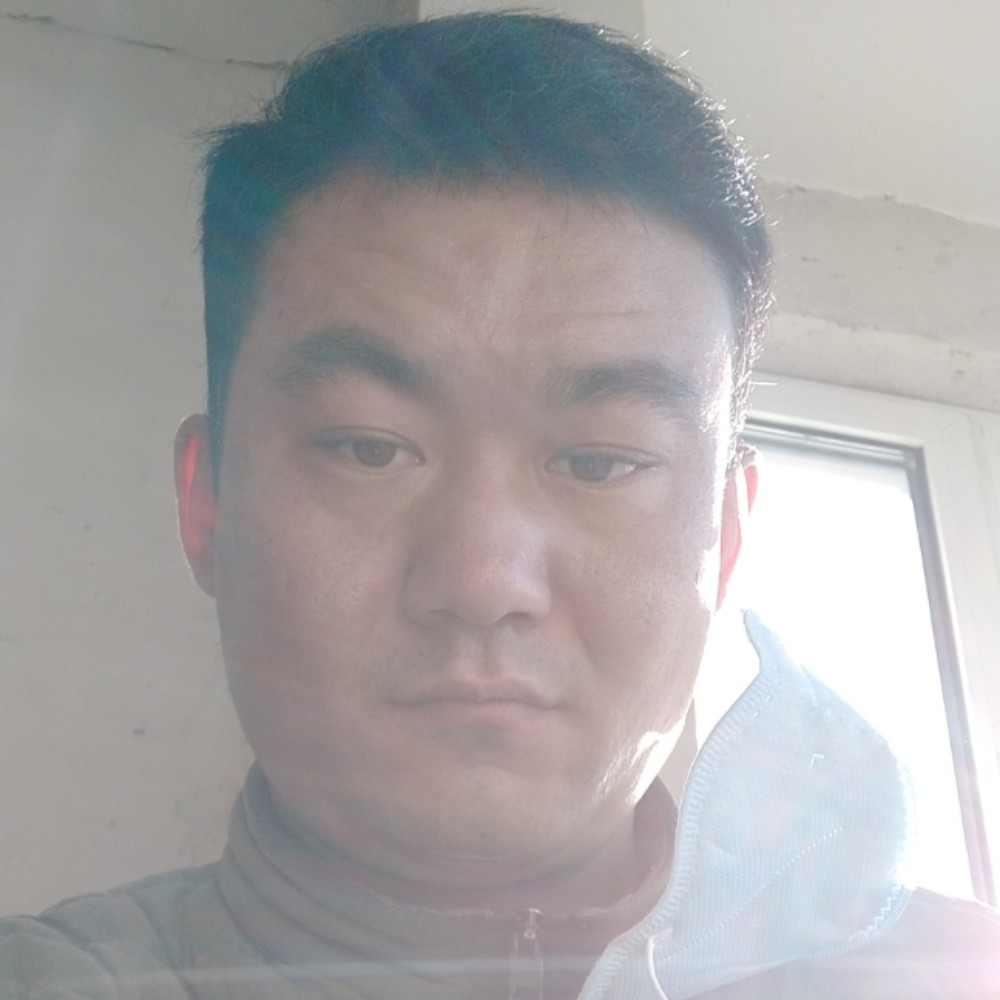 单薄演变店员的照片