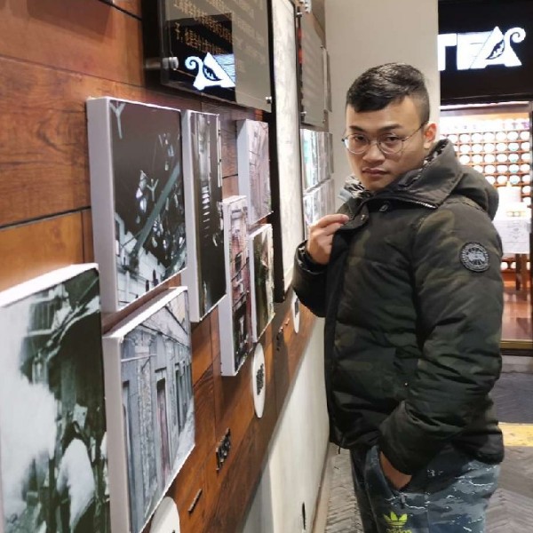莱克特医生的照片
