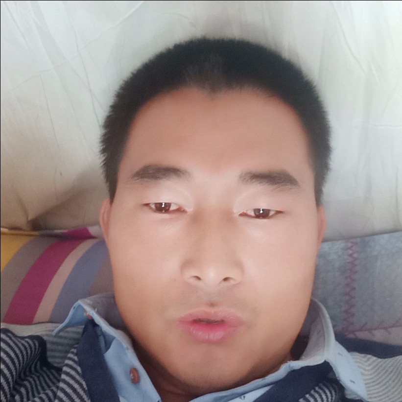 张卫平‘的照片