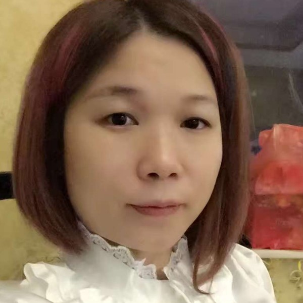 妖娆漫步流沙的照片