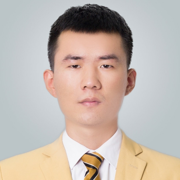 激动演变手链的照片