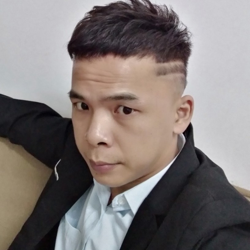 哈密魁梧的照片