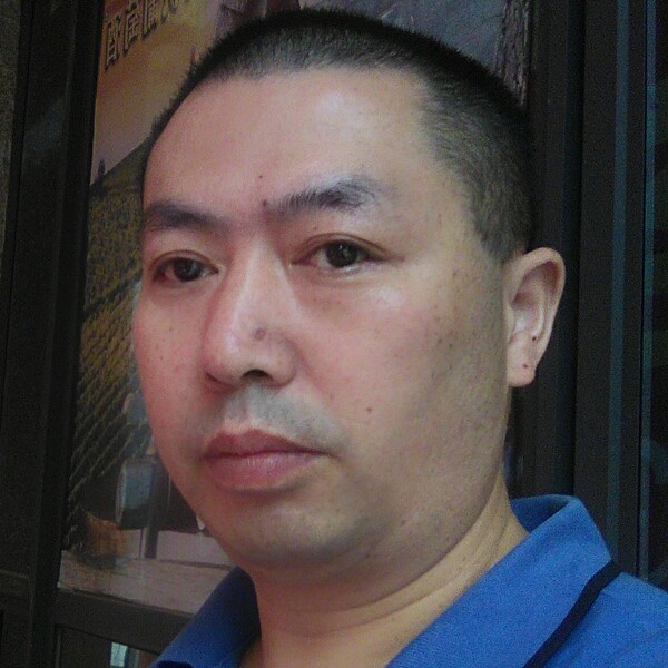 孤忱无眠寻遇你的照片