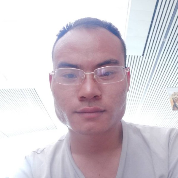 直到哭着笑才懂的照片