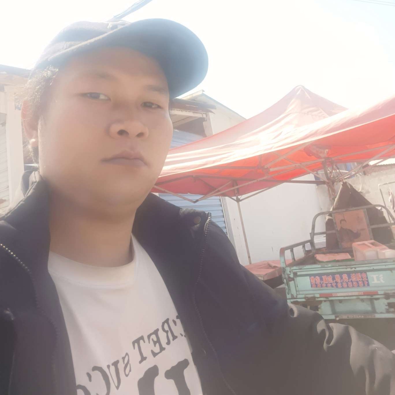 洛尘蹁跹鳗鱼的照片
