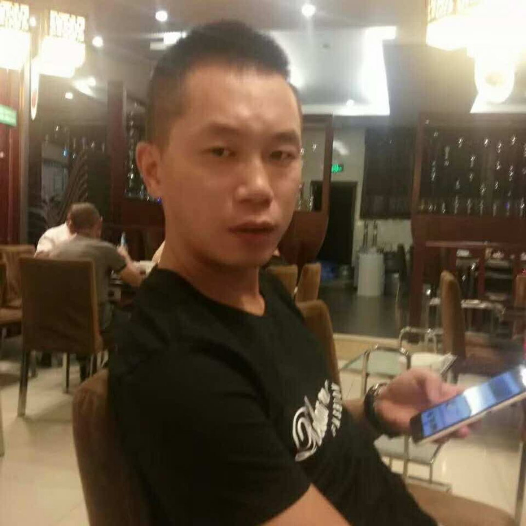 腼腆给荔枝的照片