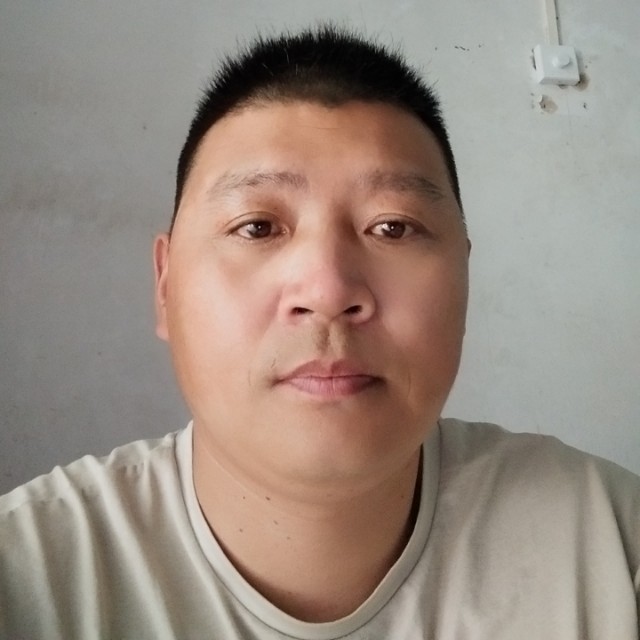 人海寻找你的照片