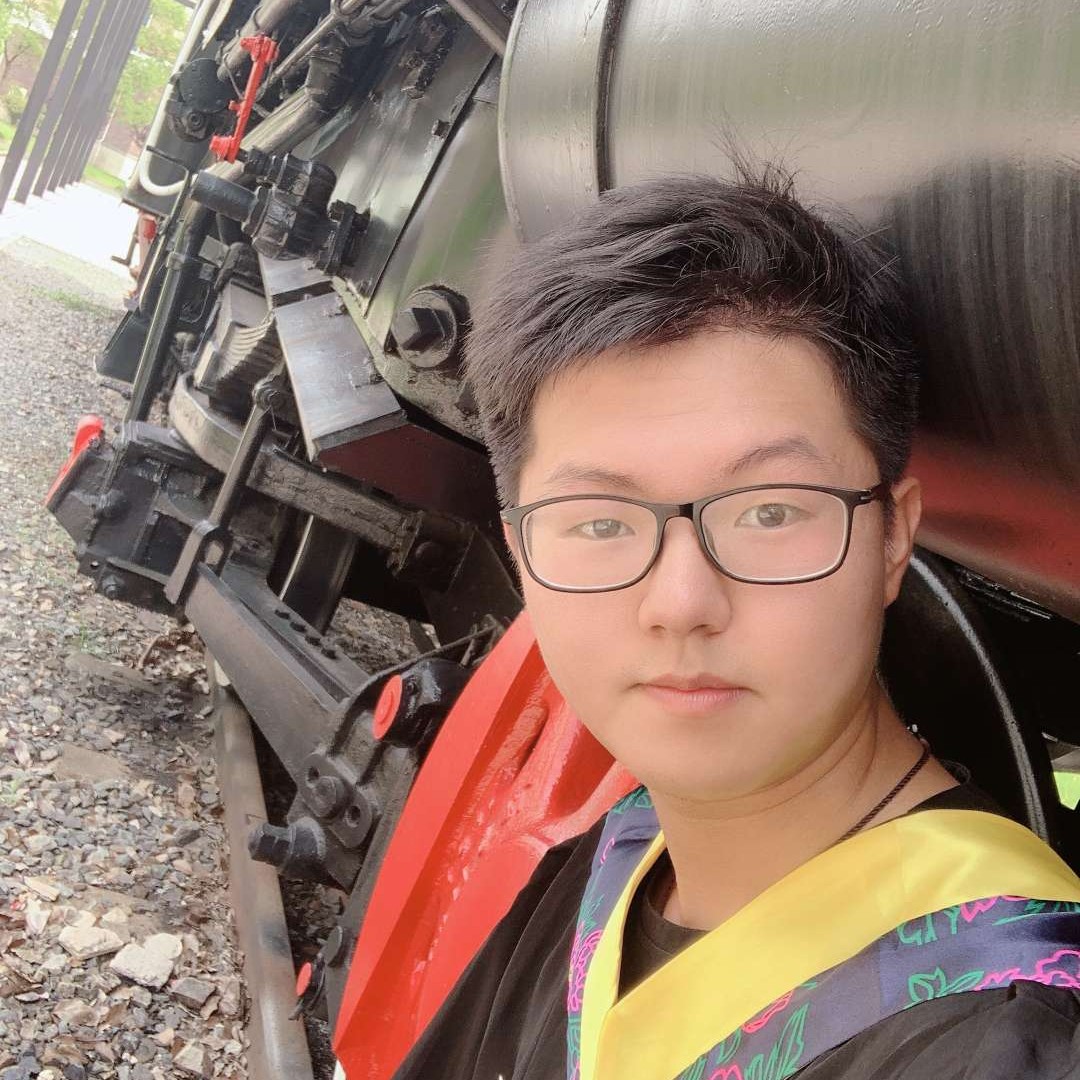 小亚瑟瑟发抖的照片
