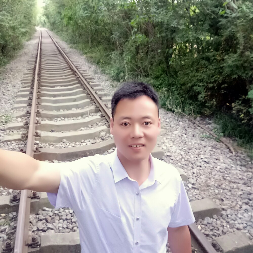 从容愿沧澜的照片