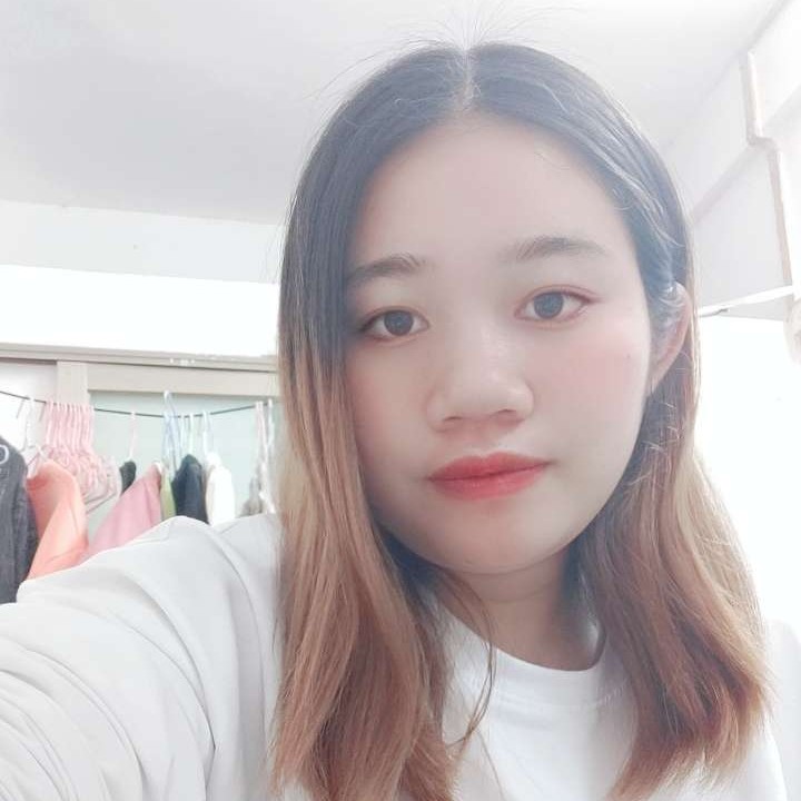 俏皮吃醋咖啡的照片