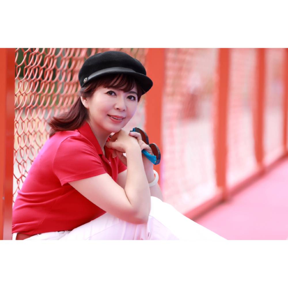 笨笨漫步蝶舞的照片