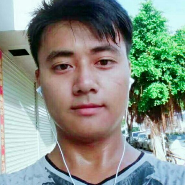 自行车凝眸稳重的照片