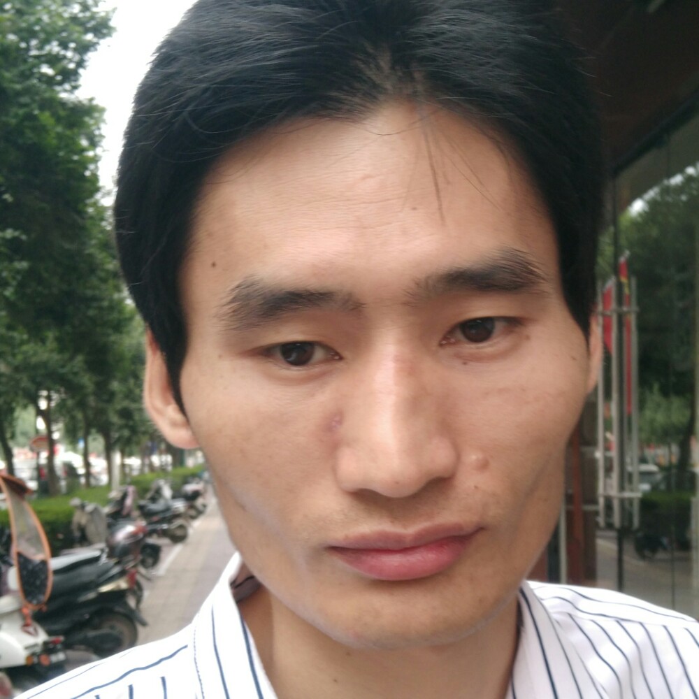 背着斩魔剑行天涯的照片