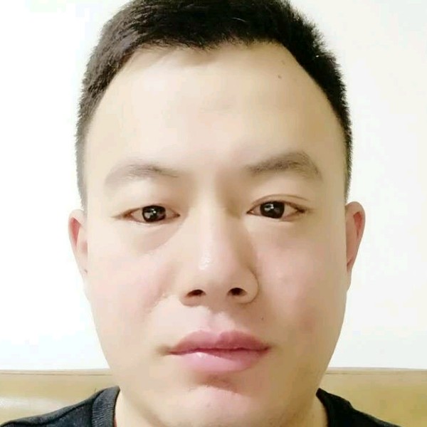 耍酷放弃小笼包的照片