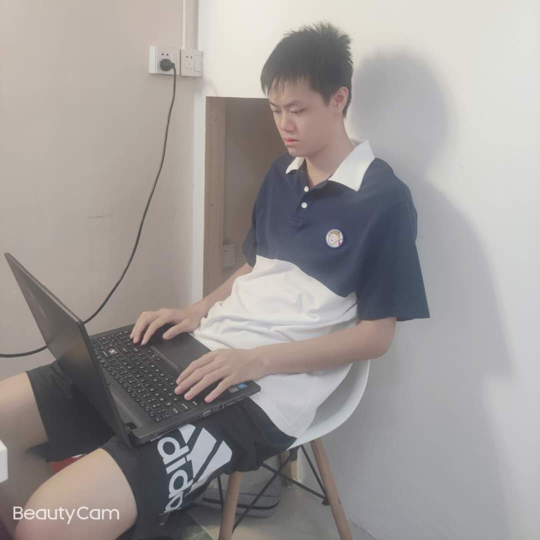 IT男内向的照片