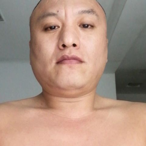 务实闻玫瑰的照片