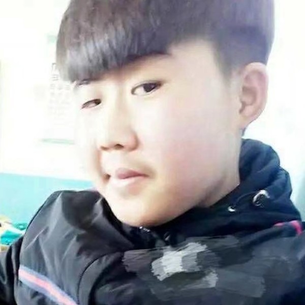 孤傲君王蔺宇航的照片