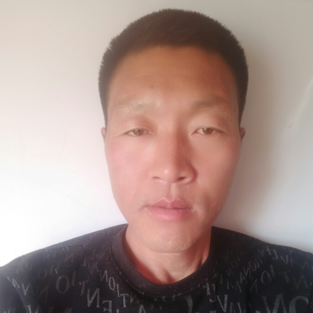 赛白努的照片