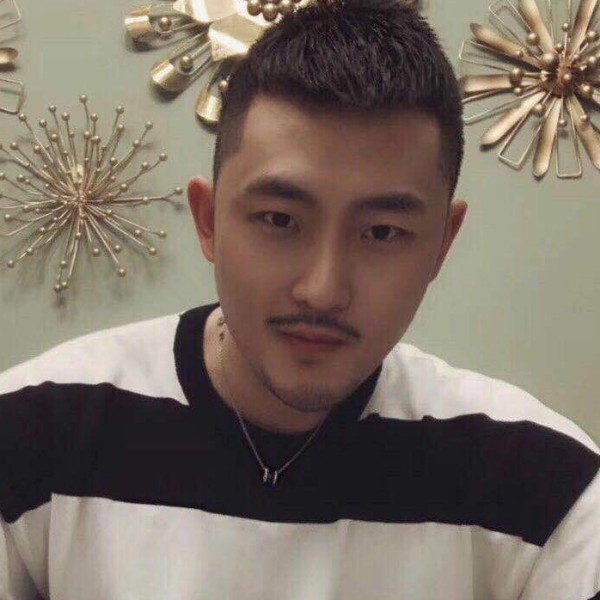 愿岁月可回头的照片