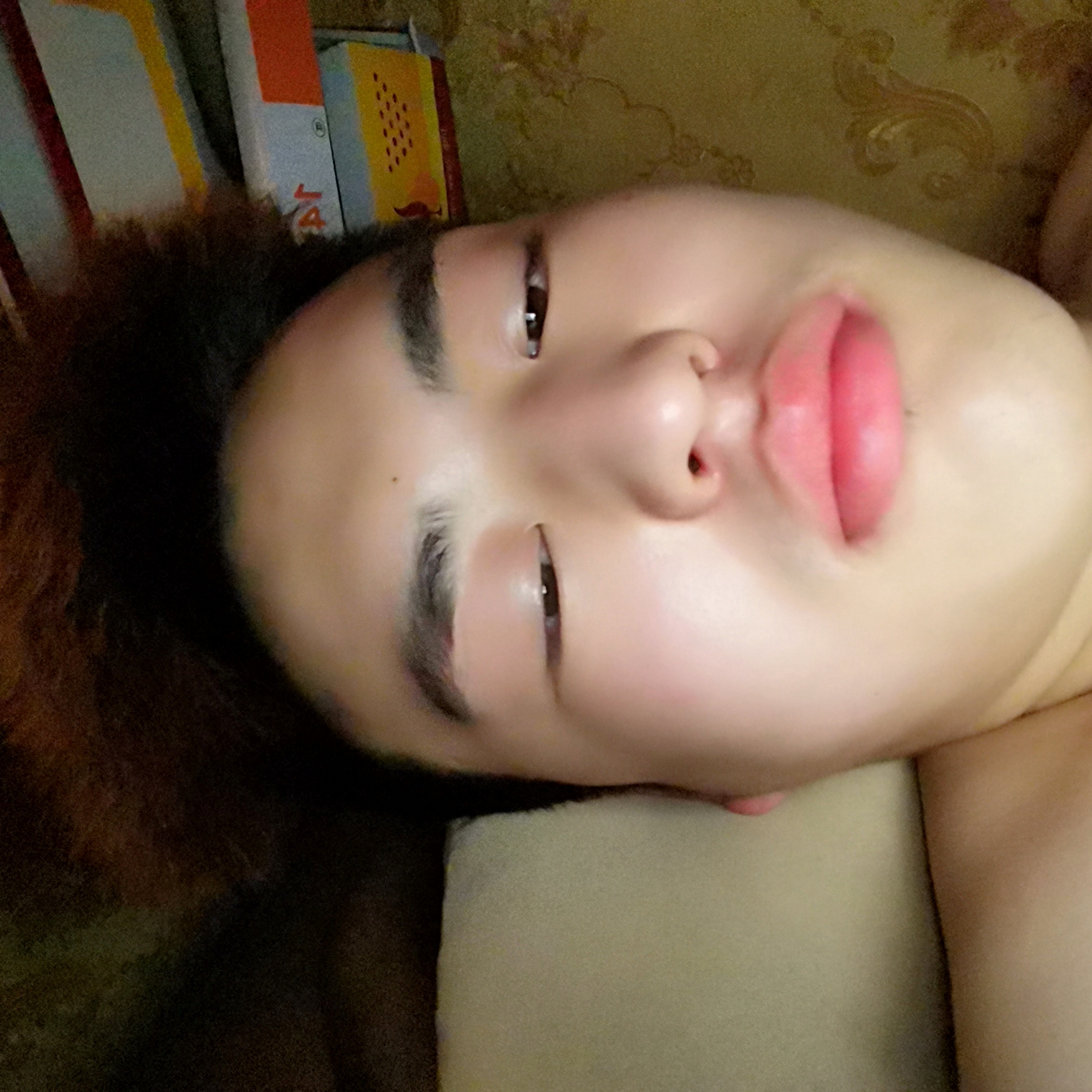 洛尘等于轻松的照片