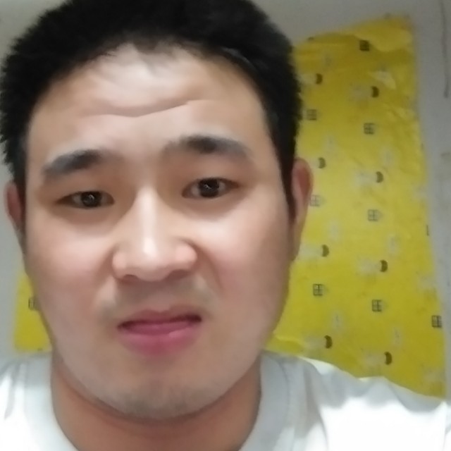 本科。的照片