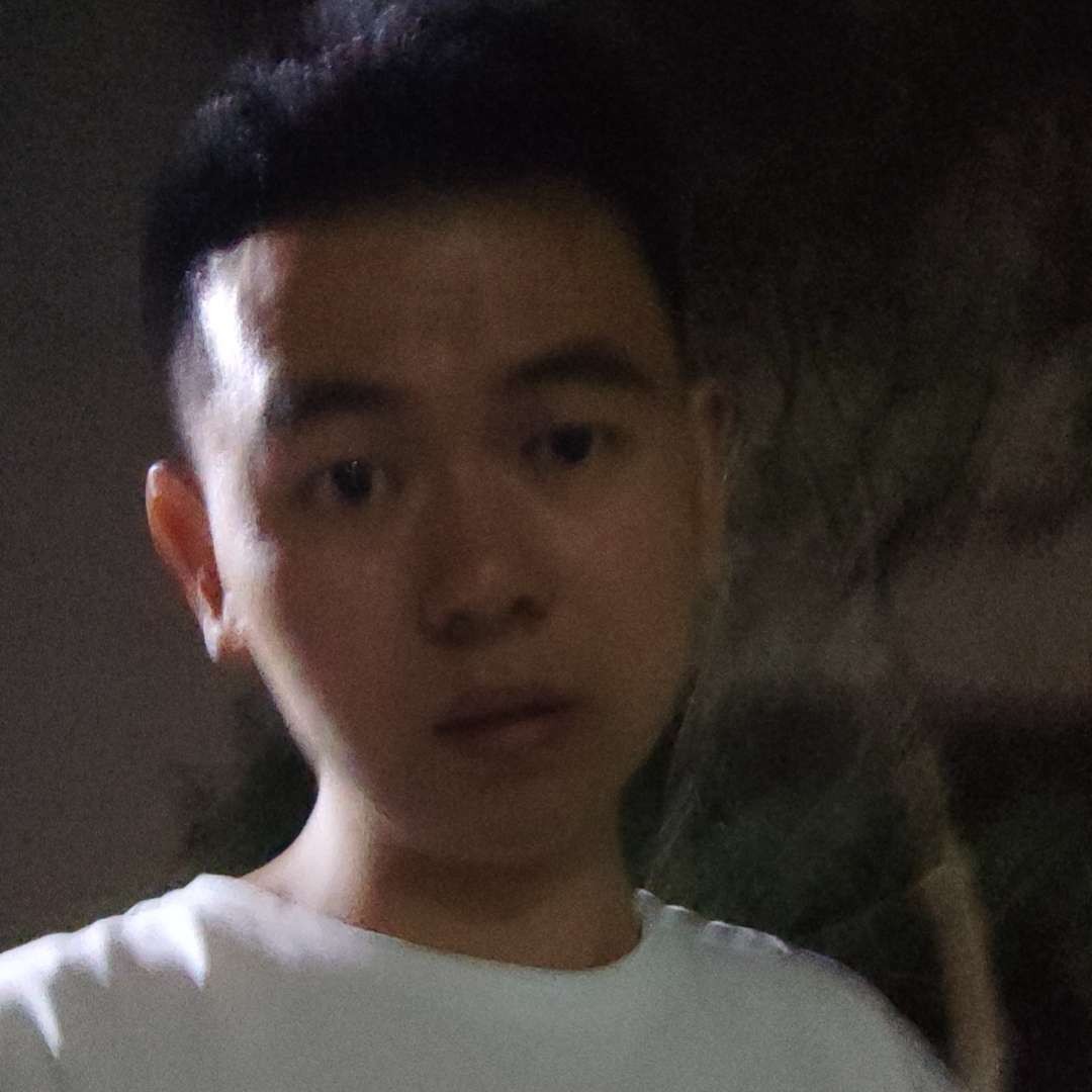 段志文的照片