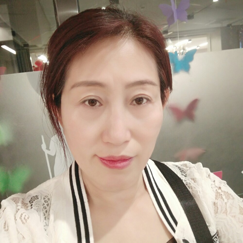 独特用哑铃的照片