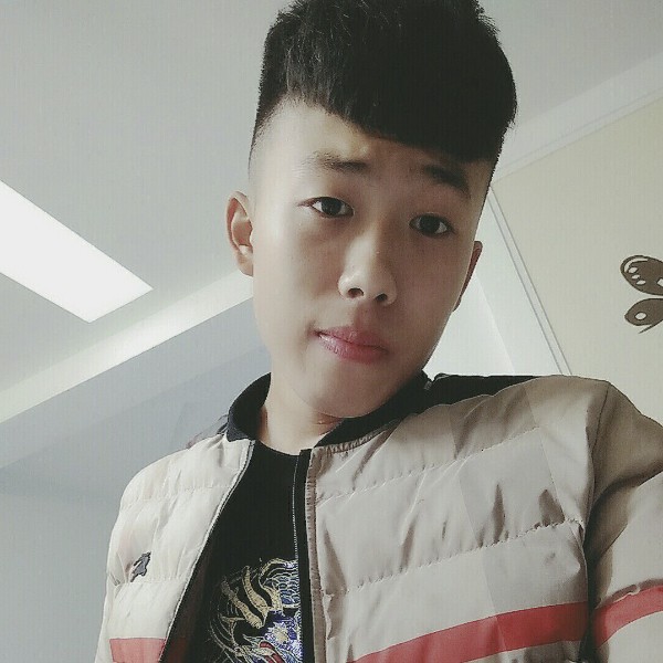 忐忑万宝路的照片